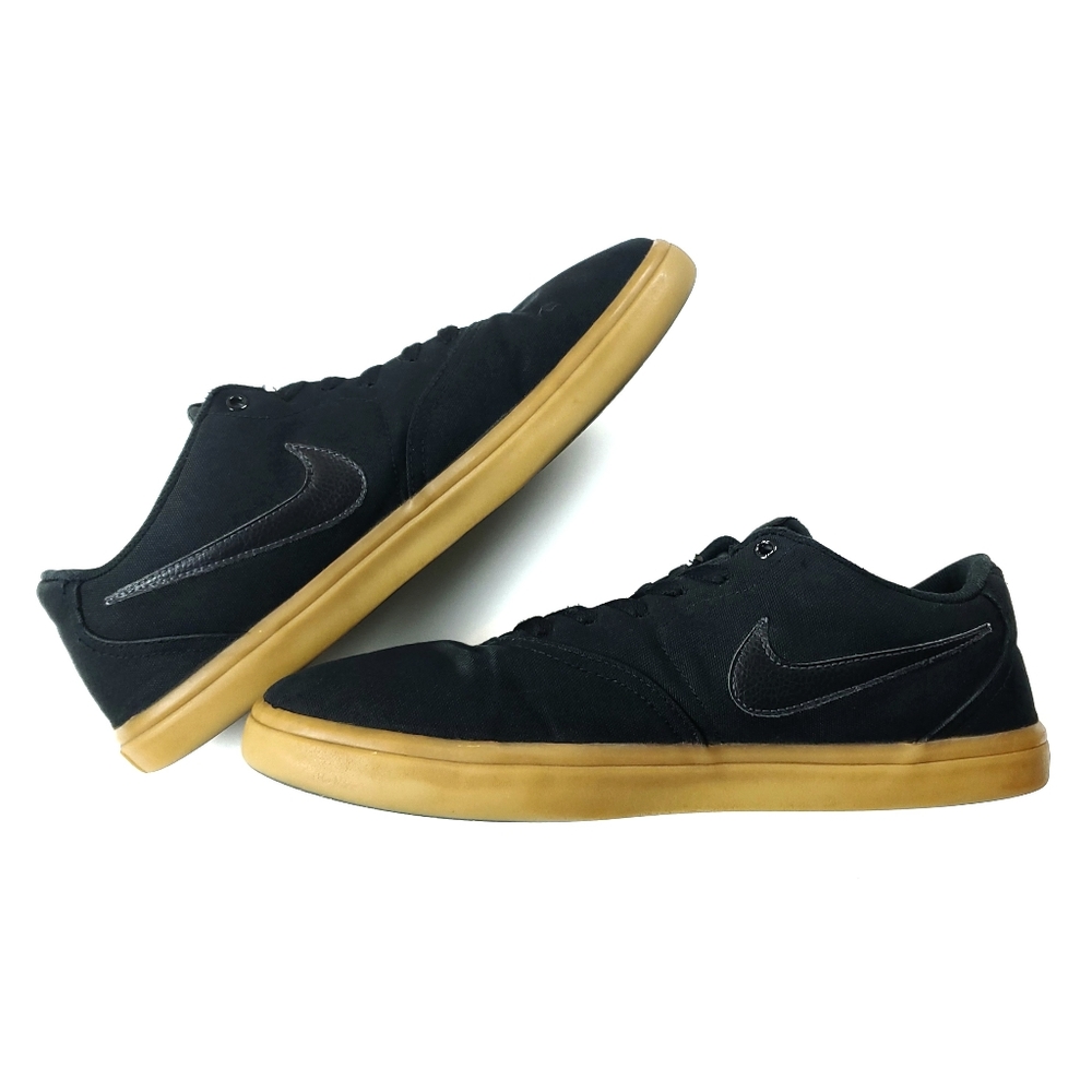 Nike Black/tan sole SB Check skate shoes size 12
